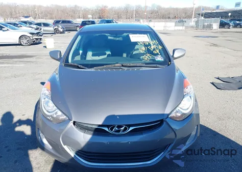2011 Hyundai Elantra Gls z USA, uszkodzony, nr VIN 5NPDH4AE2BH054269